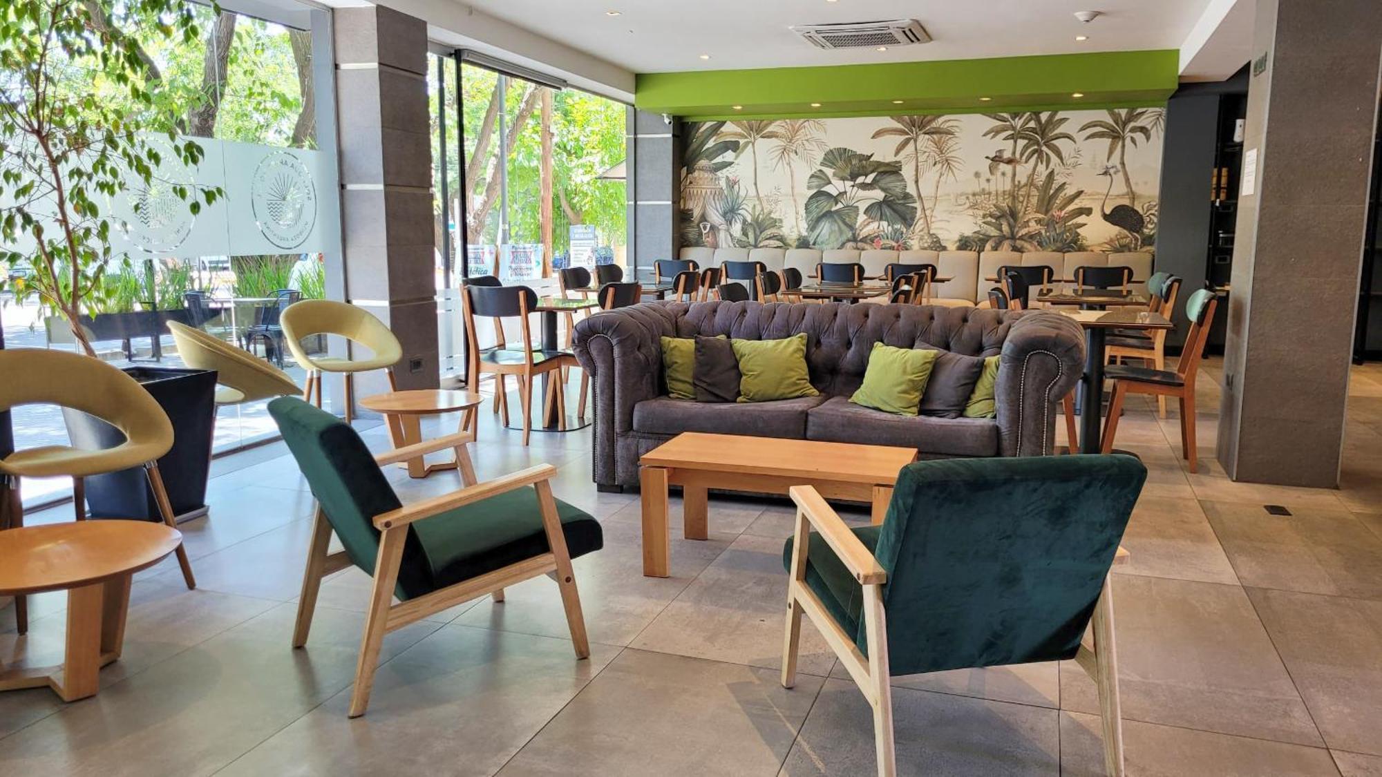 Soltigua Apart Hotel Mendoza Exteriör bild